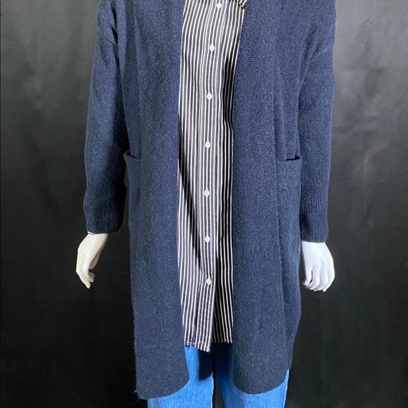 Cozy Open Shawl-Sweater - Picture 2 of 6